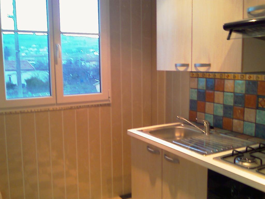 Apartment Albert Parking Prive Gratuit Ліму Екстер'єр фото